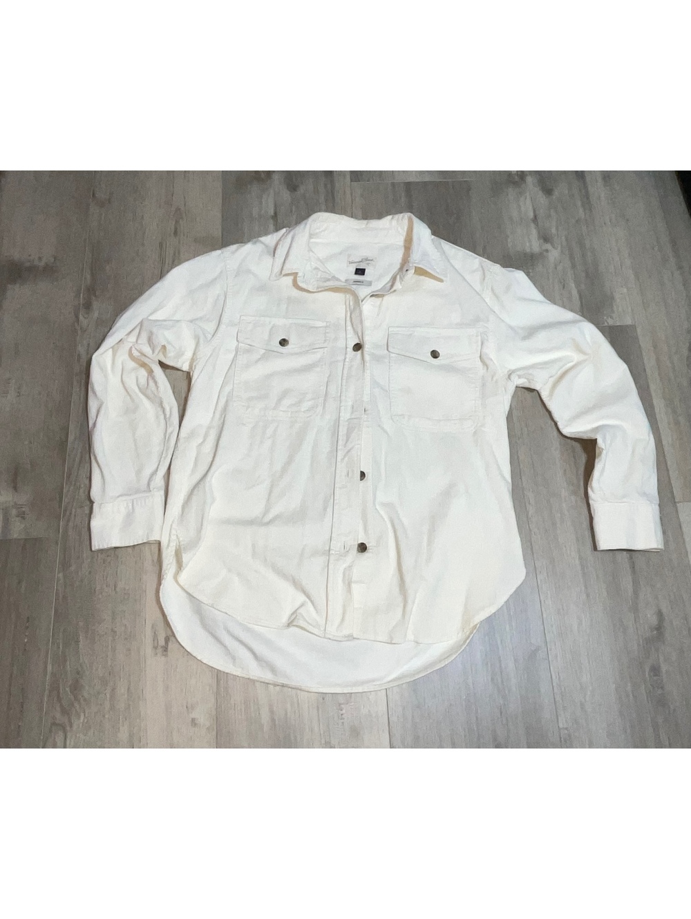 Universal Thread Women's Oversized Corduroy Button-Up Shirt Jacket Size S